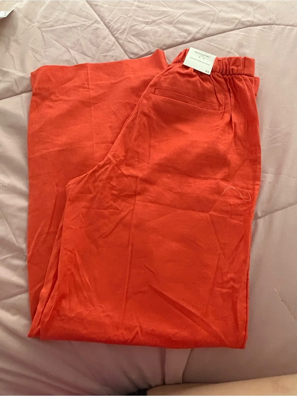Banana Republic stylish women